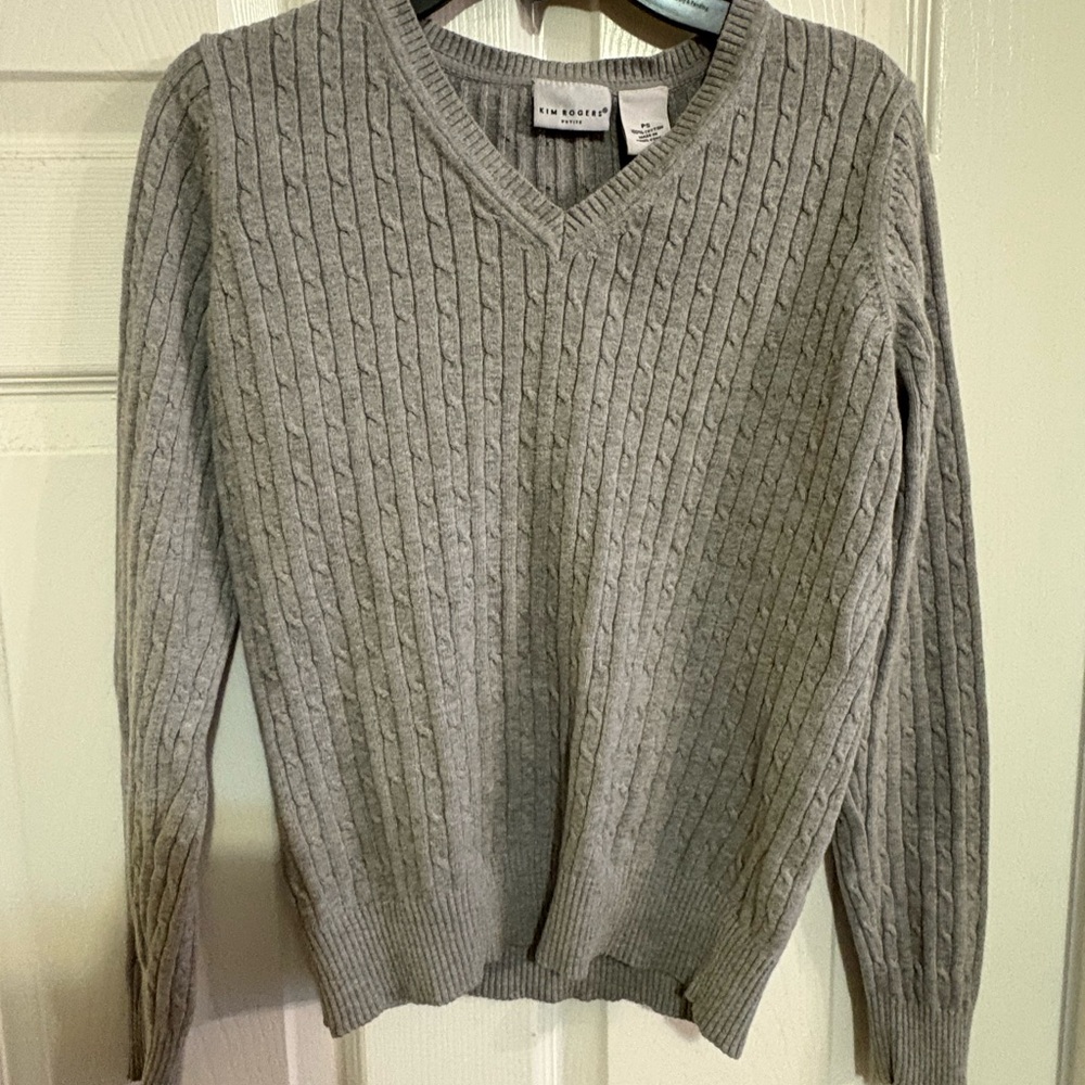 Kim Rogers Gray Cable Knit V-Neck Sweater